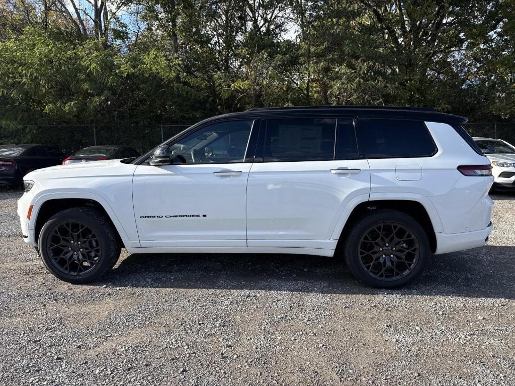 new 2025 Jeep Grand Cherokee L car, priced at $72,830