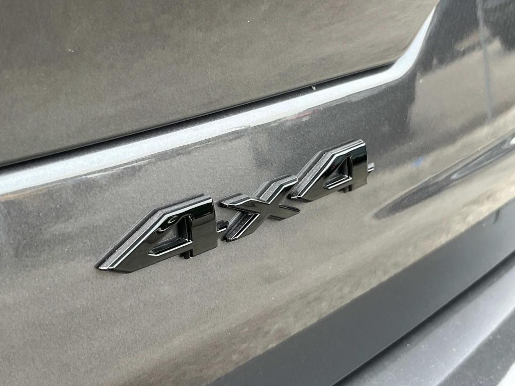 new 2025 Jeep Grand Cherokee car, priced at $67,471