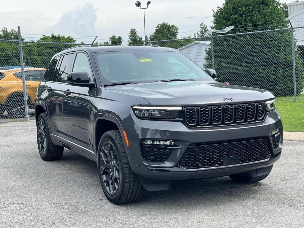 new 2025 Jeep Grand Cherokee car, priced at $63,834