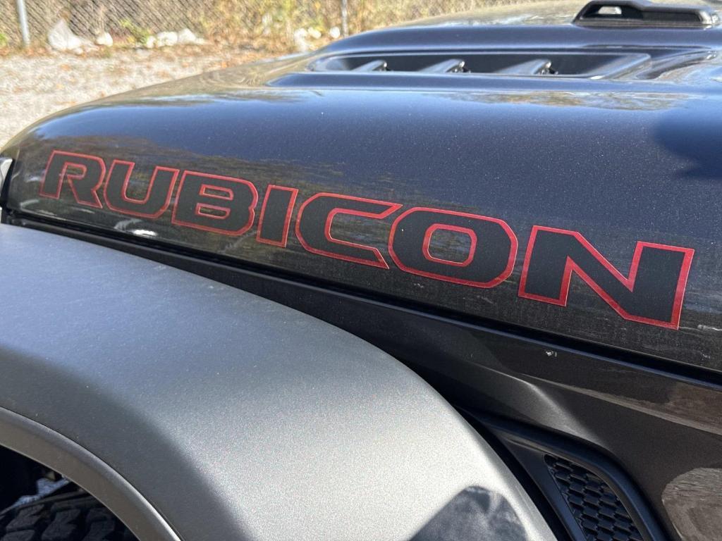 new 2026 Jeep Gladiator car, priced at $60,603