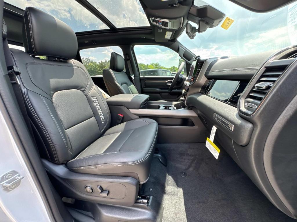 new 2025 Ram 1500 car, priced at $67,073