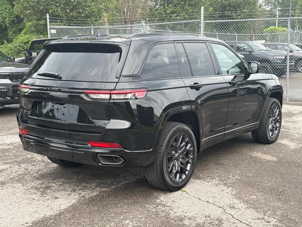 new 2025 Jeep Grand Cherokee car, priced at $54,972