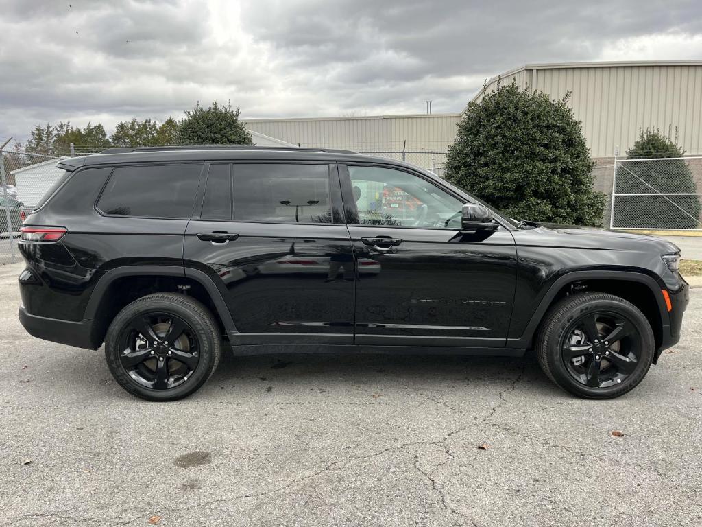 new 2025 Jeep Grand Cherokee L car, priced at $49,675