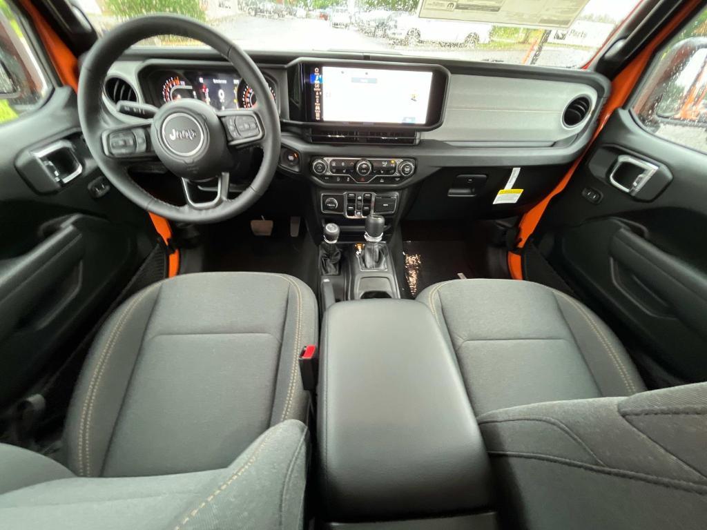 new 2025 Jeep Gladiator car, priced at $45,845
