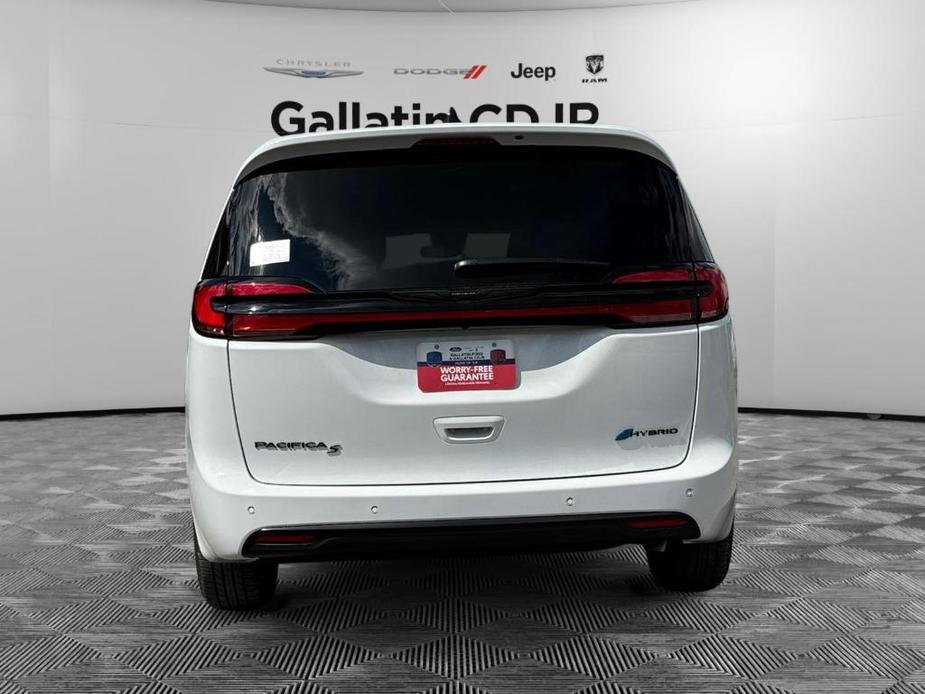 new 2024 Chrysler Pacifica Hybrid car, priced at $53,000