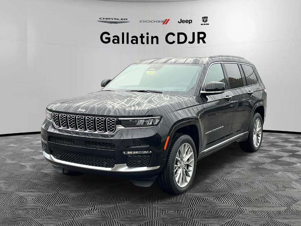 new 2025 Jeep Grand Cherokee L car, priced at $70,320