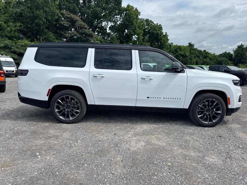 new 2025 Jeep Grand Wagoneer L car, priced at $105,004