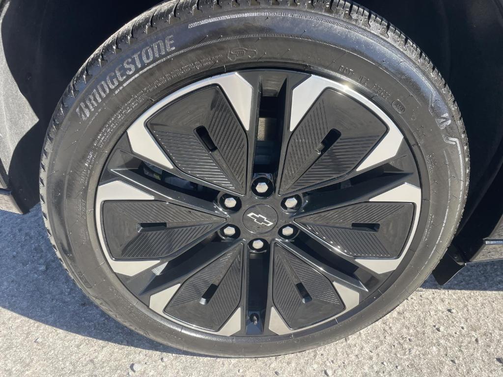 used 2024 Chevrolet Blazer EV car, priced at $31,177