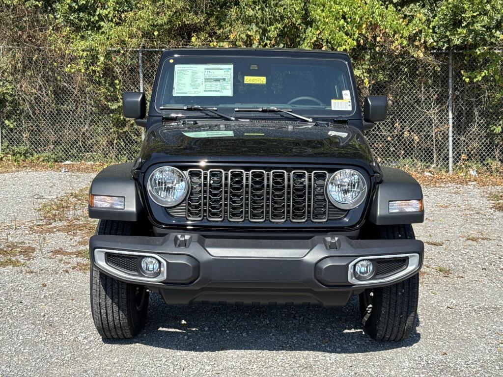 new 2025 Jeep Gladiator car, priced at $45,368