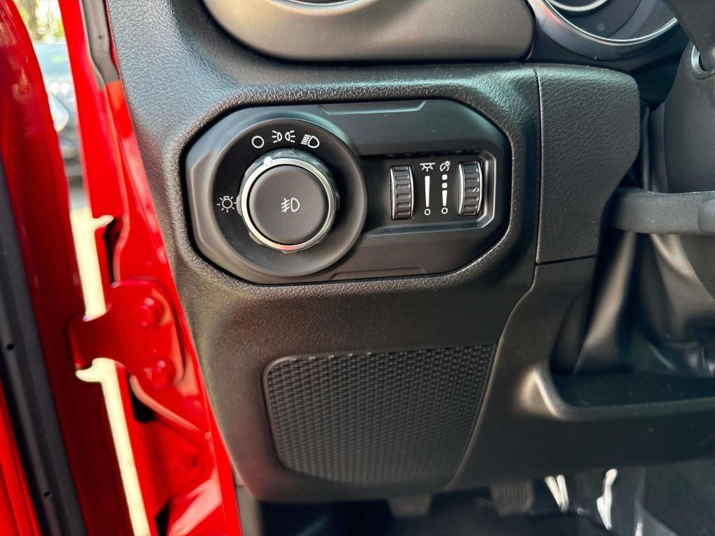 used 2022 Jeep Wrangler Unlimited car, priced at $31,490