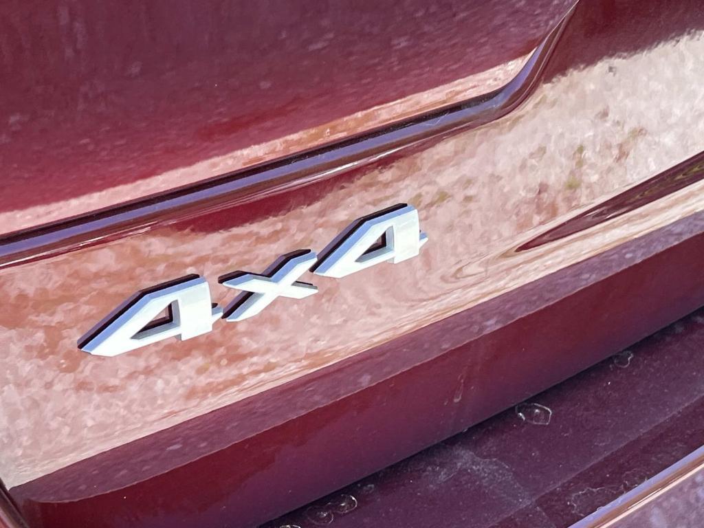 new 2025 Jeep Grand Cherokee car, priced at $39,828