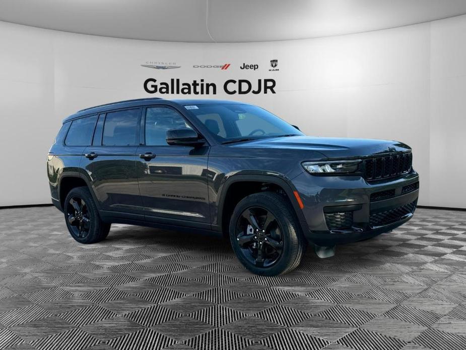 new 2024 Jeep Grand Cherokee L car, priced at $45,000