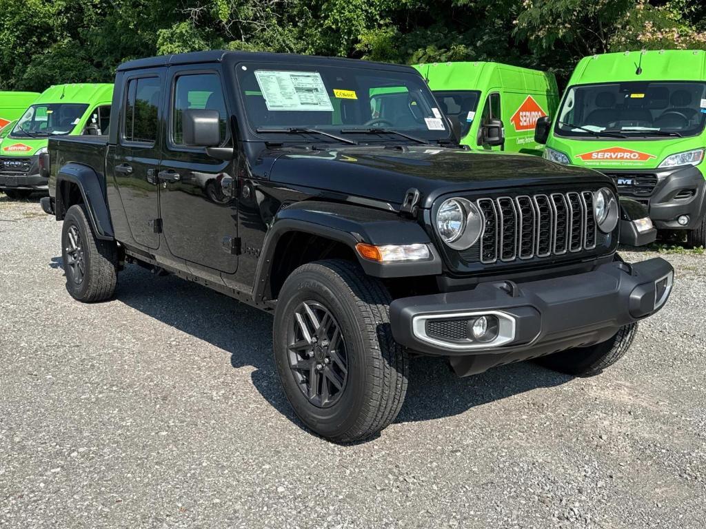 new 2025 Jeep Gladiator car, priced at $46,089