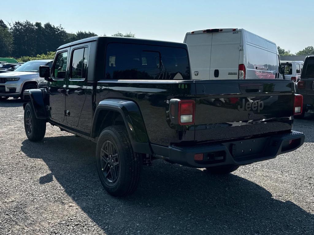 new 2025 Jeep Gladiator car, priced at $46,089