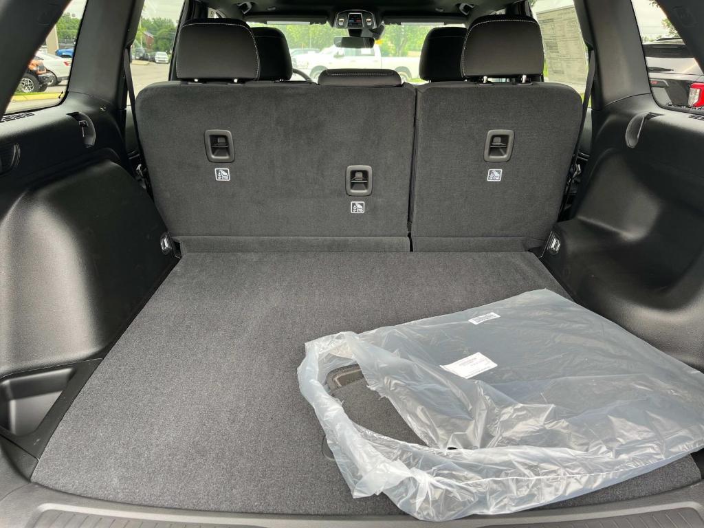 new 2025 Jeep Grand Cherokee car, priced at $39,276