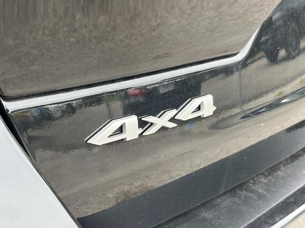 new 2025 Jeep Grand Cherokee car, priced at $39,276