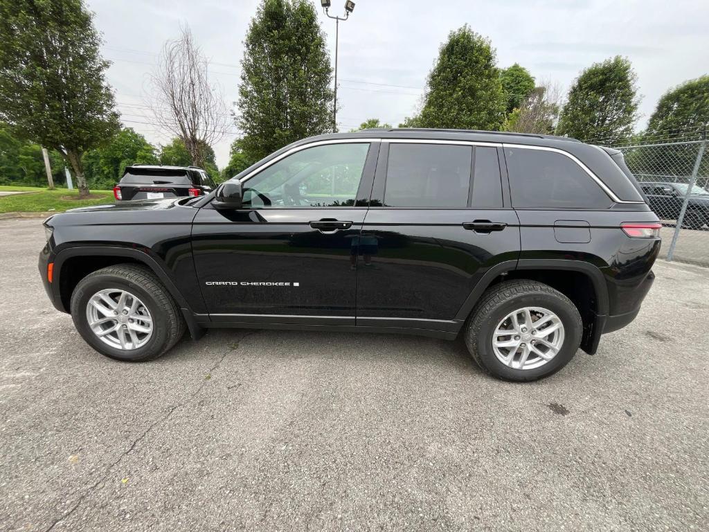 new 2025 Jeep Grand Cherokee car, priced at $39,276