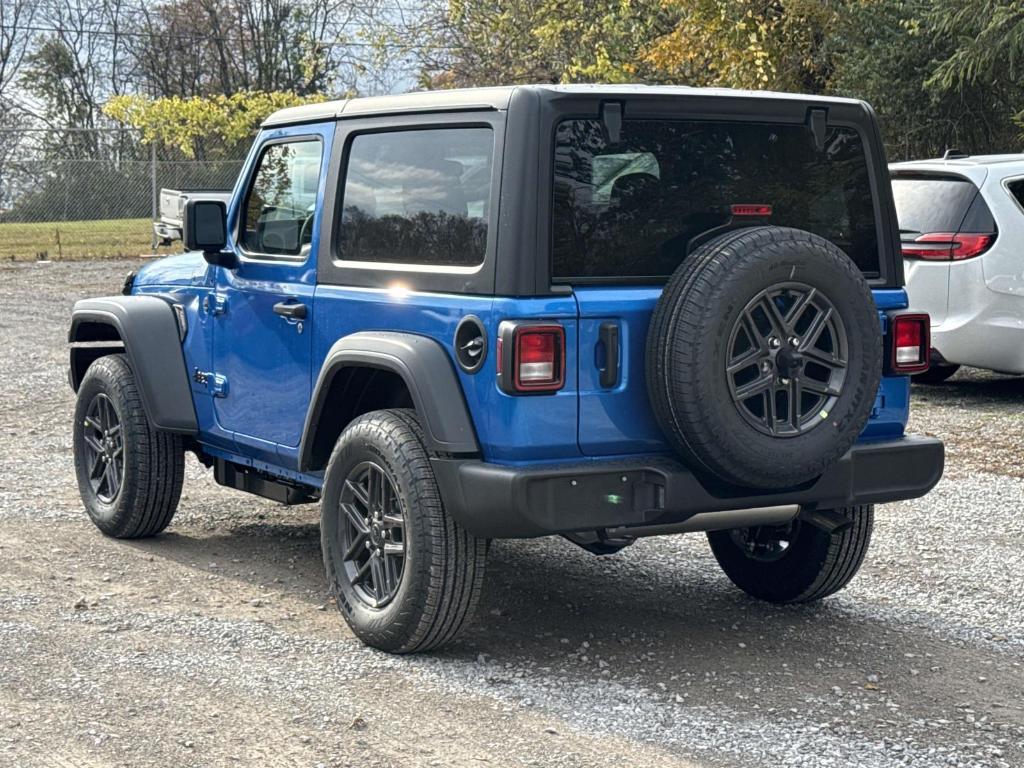 new 2026 Jeep Wrangler car, priced at $40,925