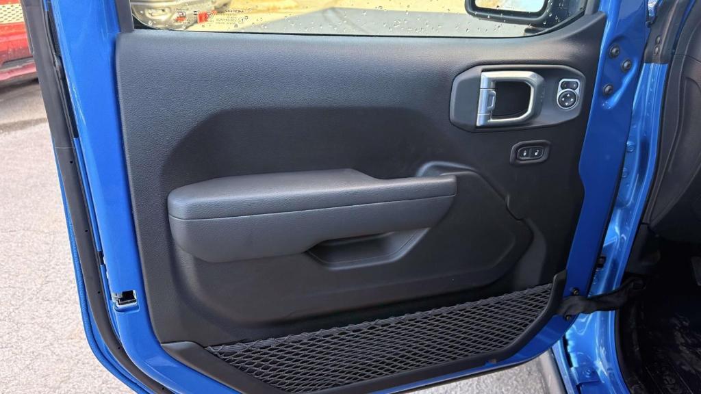 new 2026 Jeep Wrangler car, priced at $59,390