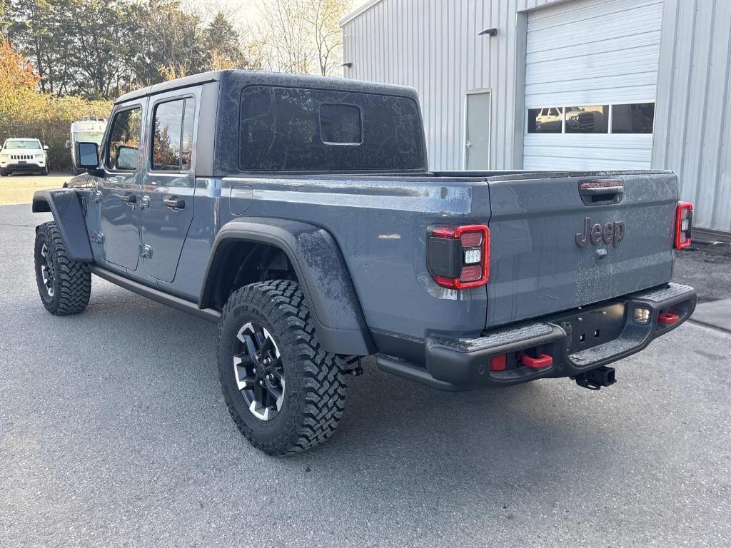 new 2026 Jeep Gladiator car, priced at $63,780