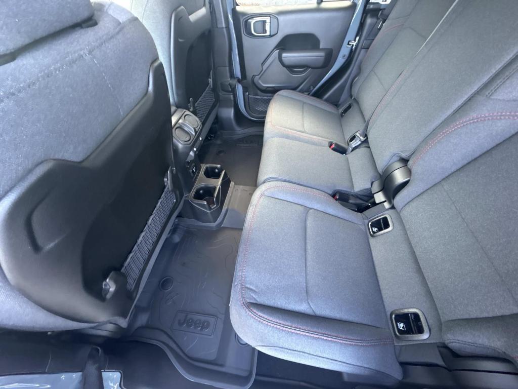 new 2026 Jeep Gladiator car, priced at $63,780