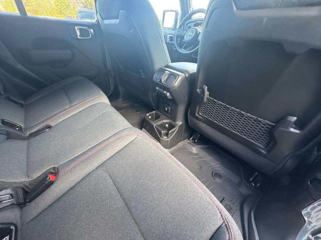 new 2026 Jeep Gladiator car, priced at $63,780