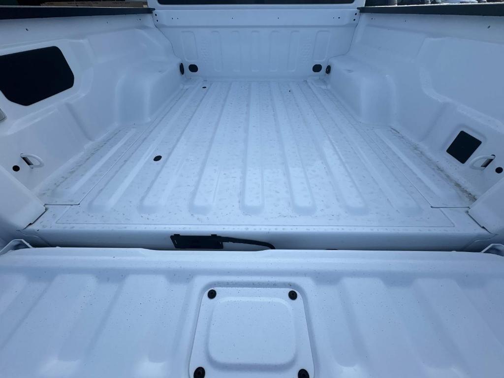 new 2025 Jeep Gladiator car, priced at $51,521