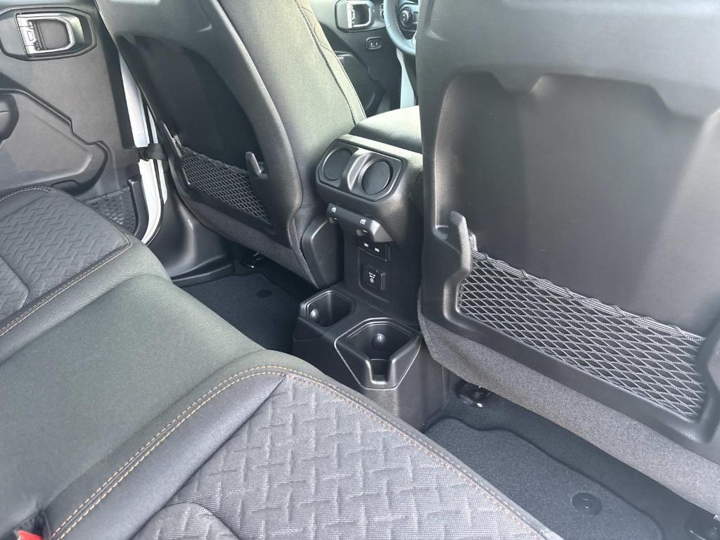 new 2025 Jeep Gladiator car, priced at $51,521