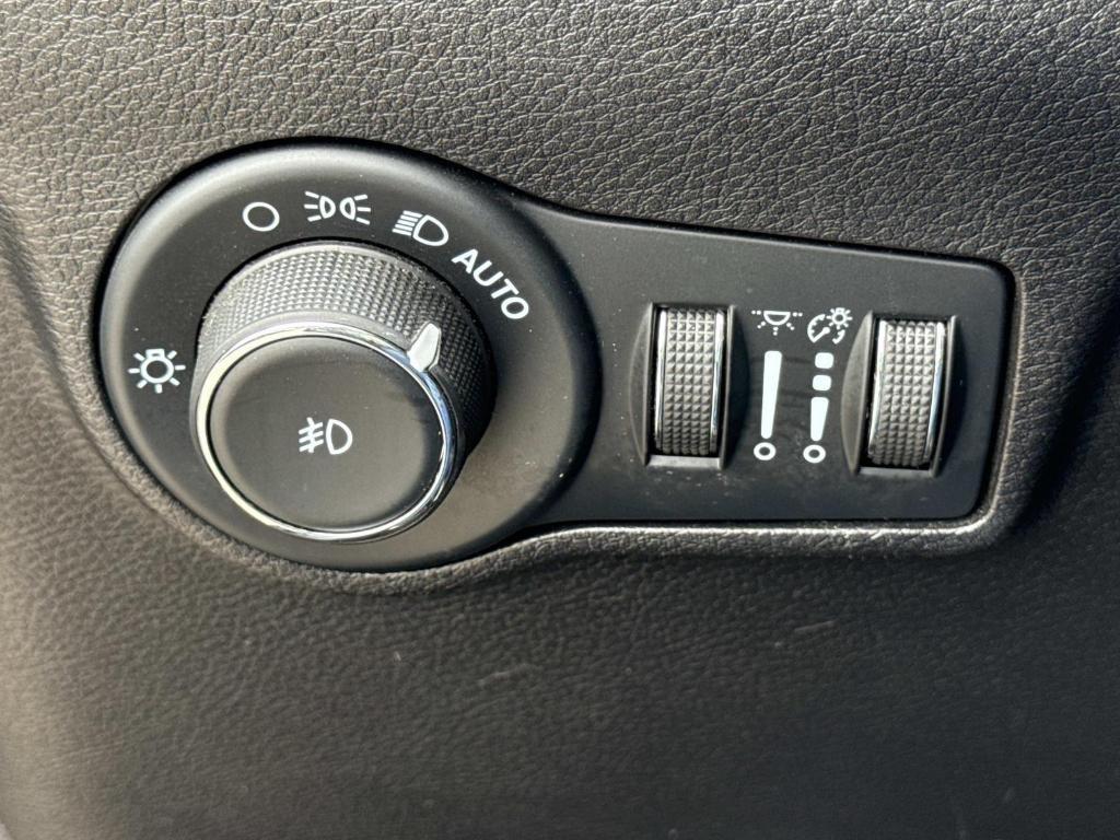 used 2022 Jeep Compass car, priced at $20,877