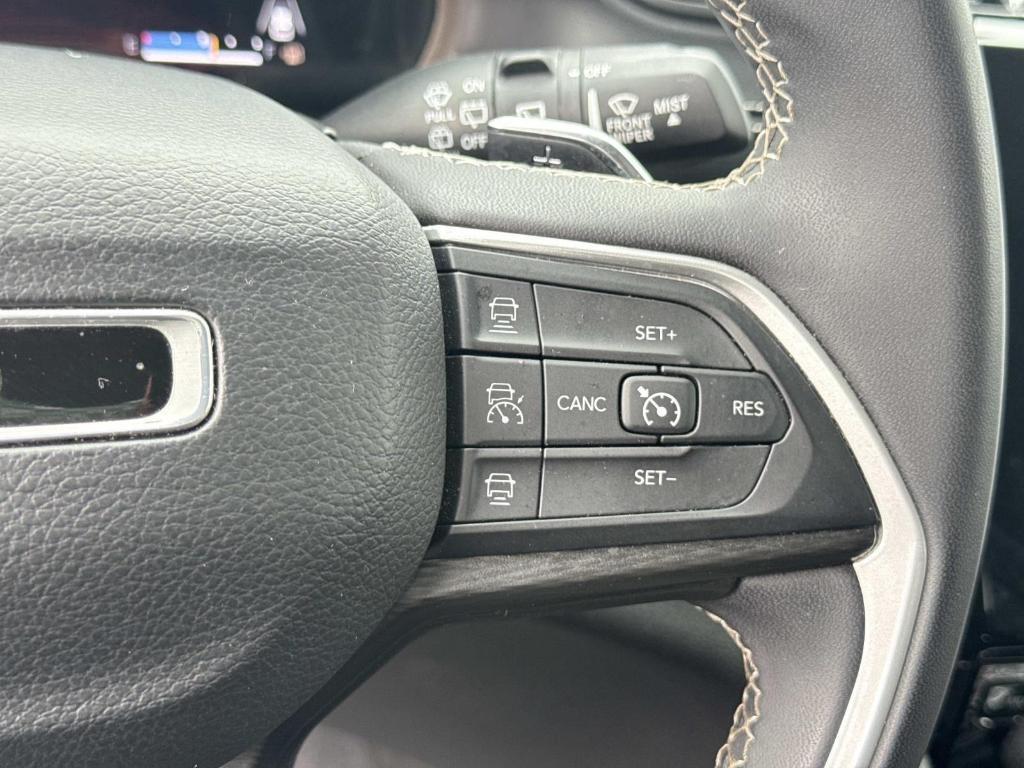 used 2023 Jeep Grand Cherokee L car, priced at $22,985