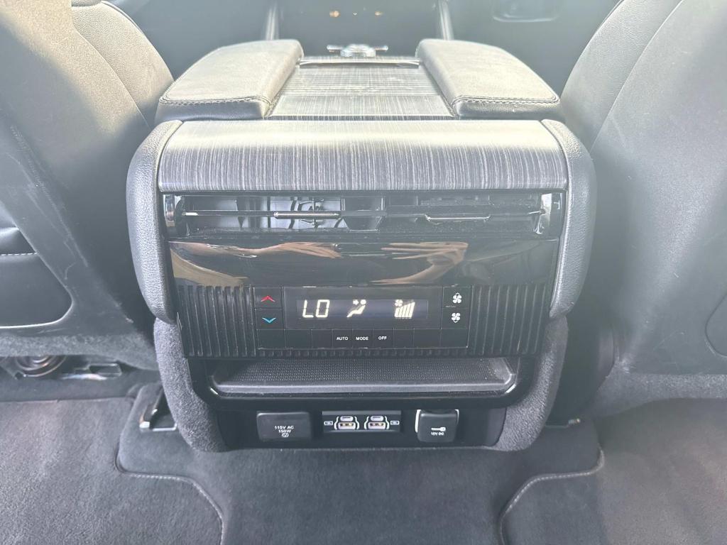 used 2024 Jeep Wagoneer car, priced at $52,991
