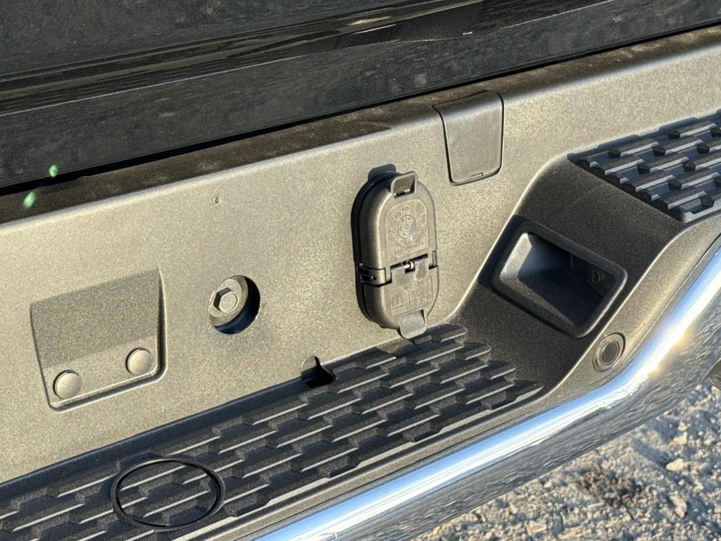 new 2026 Ram 1500 car, priced at $61,237