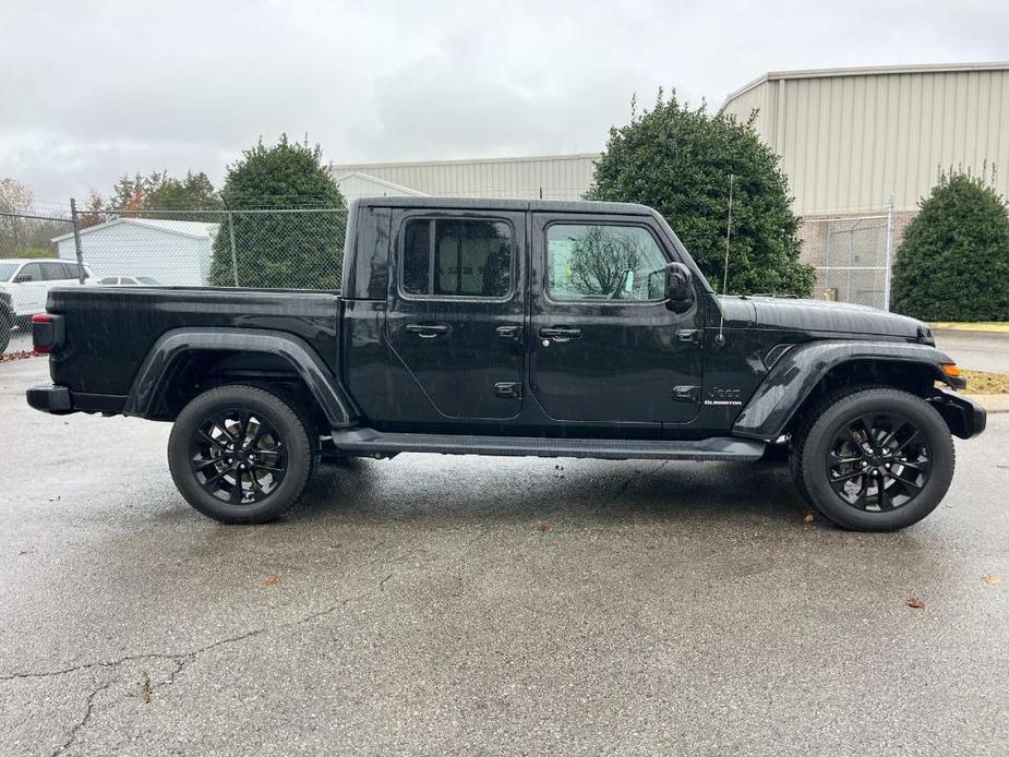 used 2021 Jeep Gladiator car, priced at $37,590