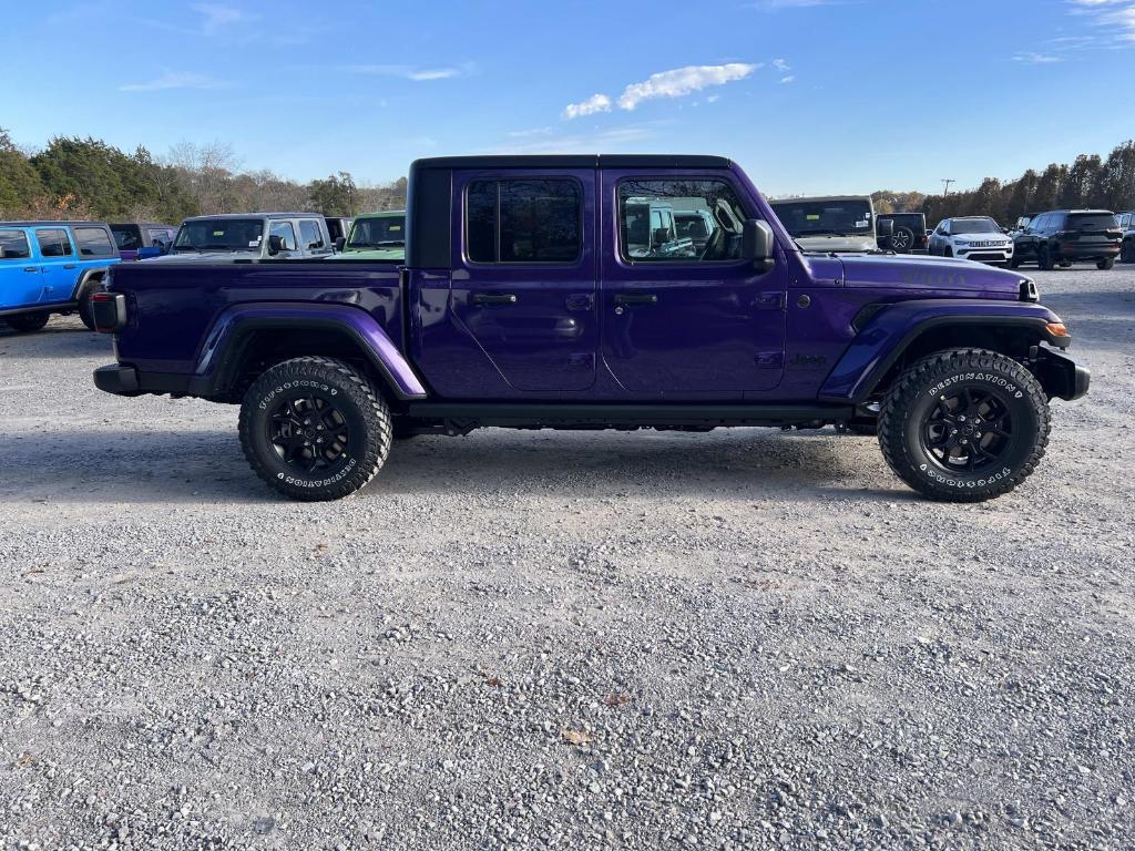 new 2026 Jeep Gladiator car, priced at $51,998