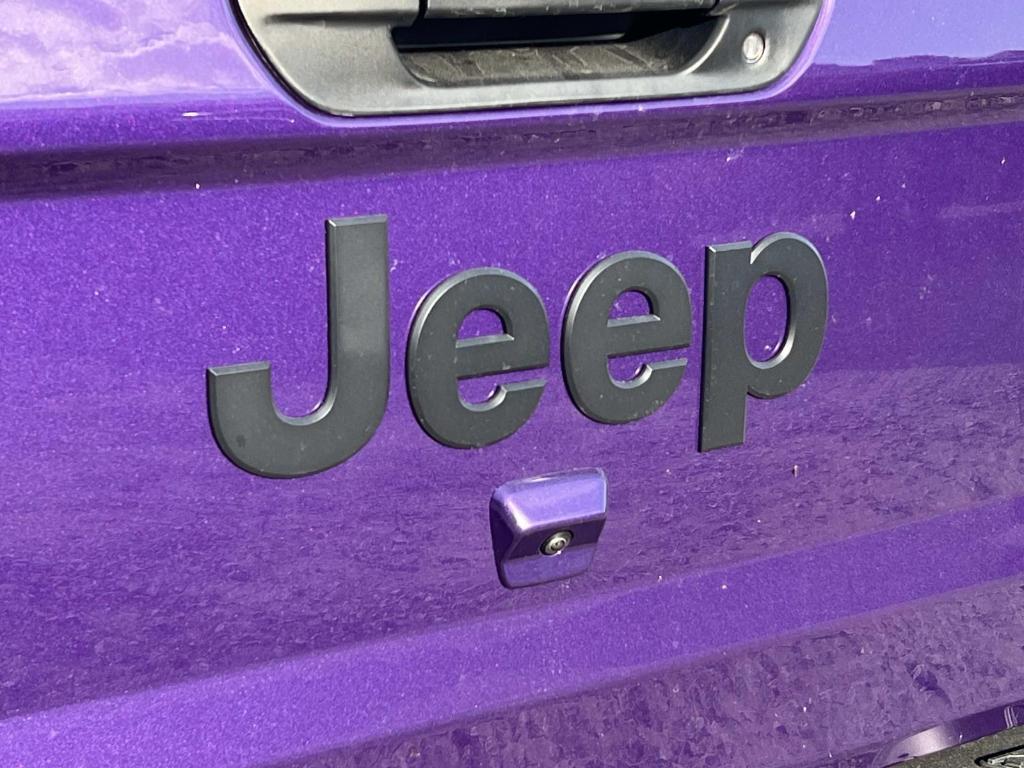 new 2026 Jeep Gladiator car, priced at $51,998