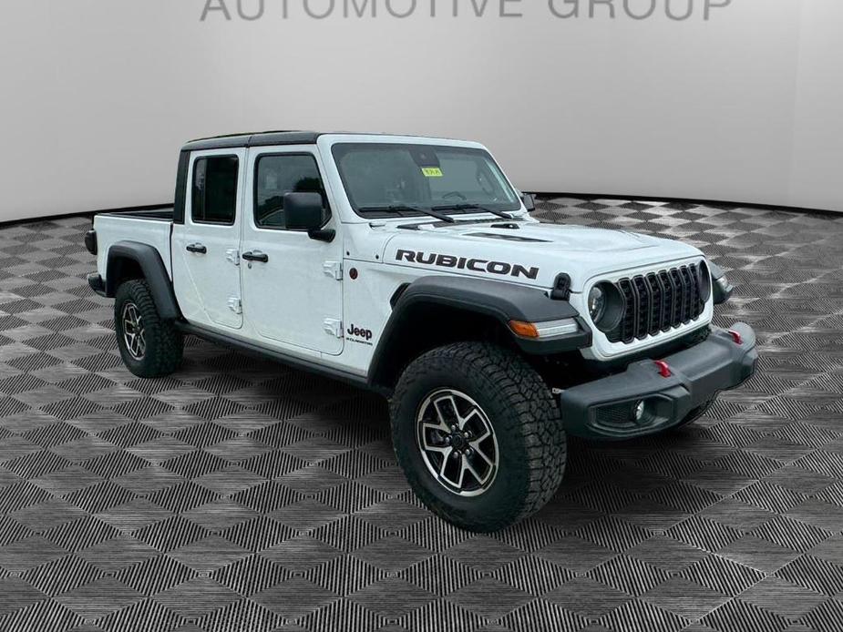 new 2024 Jeep Gladiator car, priced at $55,500