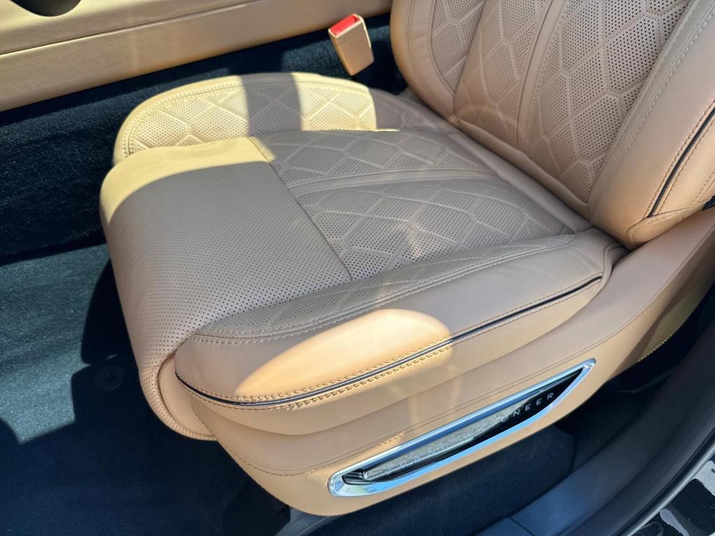new 2025 Jeep Grand Wagoneer car, priced at $106,318