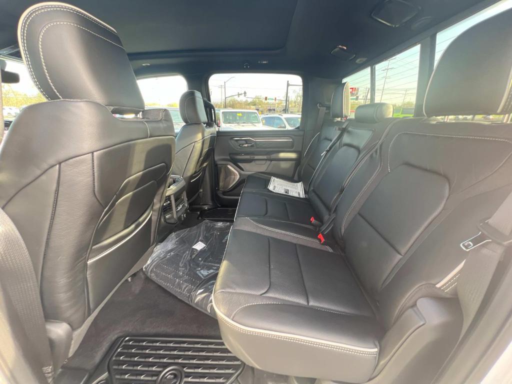 new 2025 Ram 1500 car, priced at $65,082