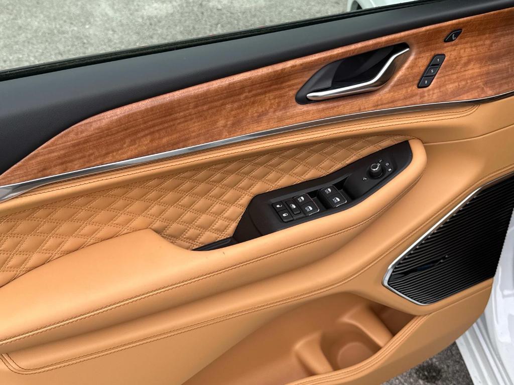 new 2025 Jeep Grand Cherokee L car, priced at $66,718