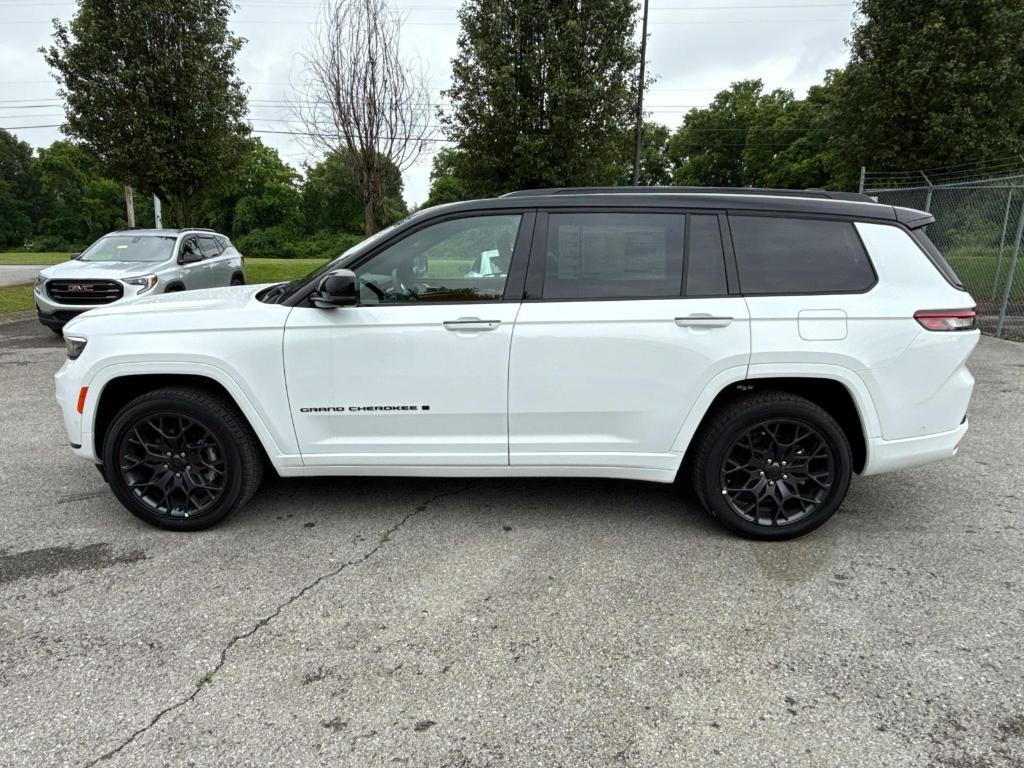 new 2025 Jeep Grand Cherokee L car, priced at $66,718
