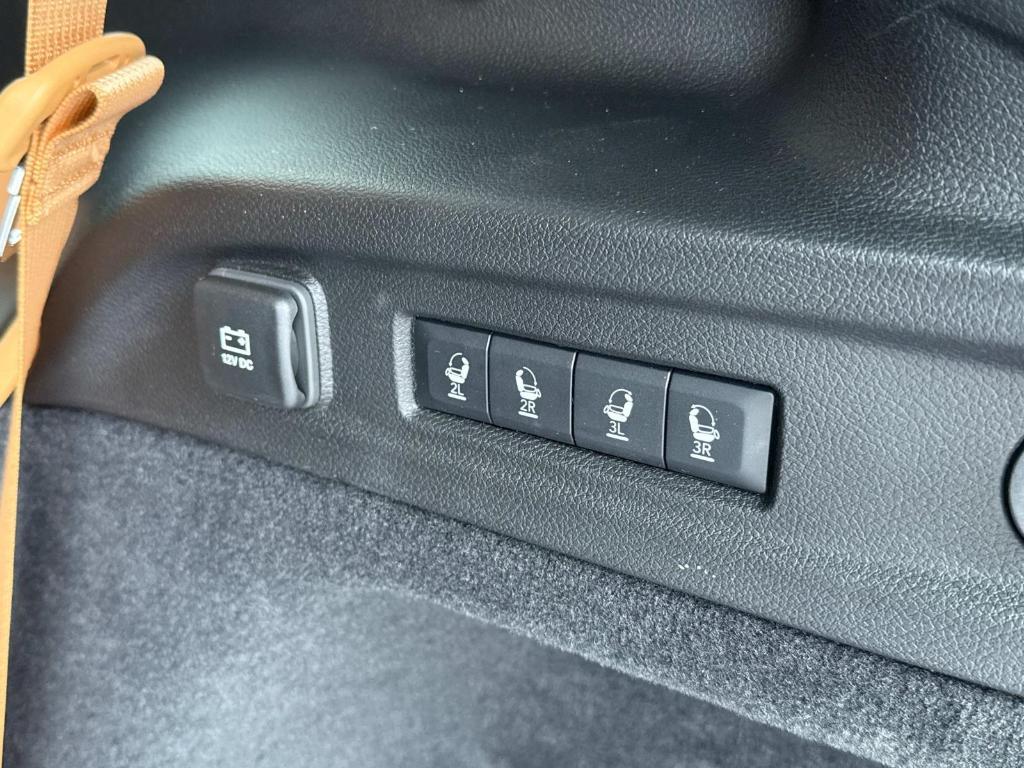 new 2025 Jeep Grand Cherokee L car, priced at $66,718