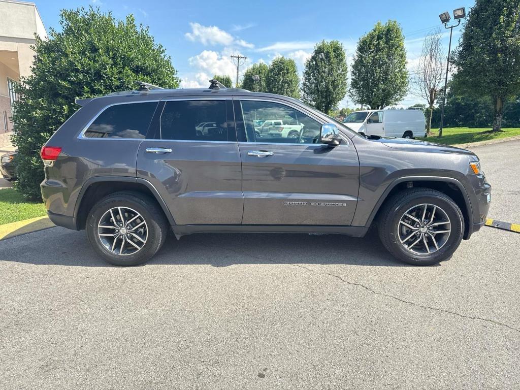 used 2018 Jeep Grand Cherokee car