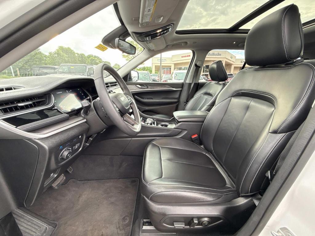 used 2024 Jeep Grand Cherokee 4xe car, priced at $30,977