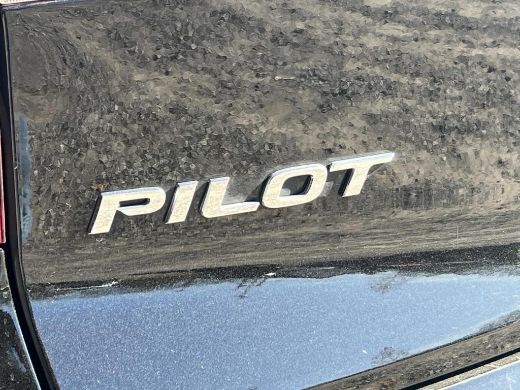 used 2021 Honda Pilot car, priced at $24,977
