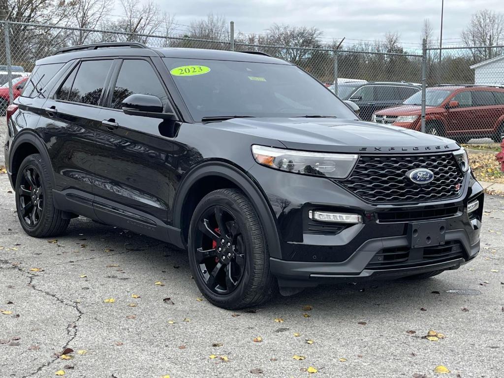 used 2023 Ford Explorer car, priced at $46,411