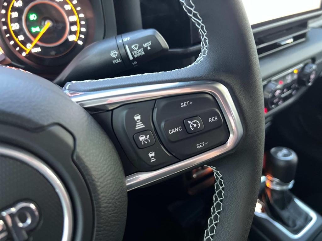 new 2025 Jeep Wrangler car, priced at $49,192