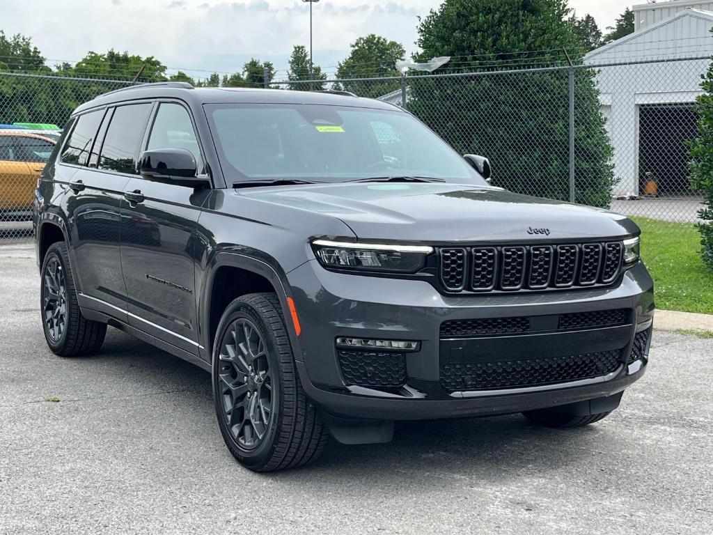 new 2025 Jeep Grand Cherokee L car, priced at $67,123