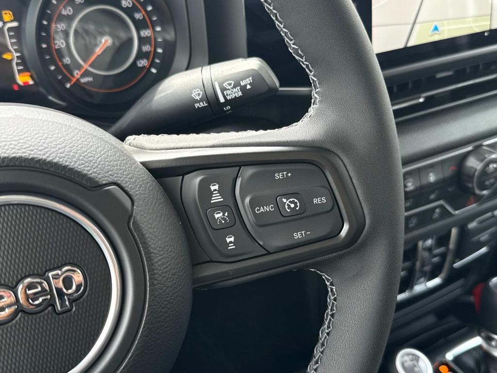 new 2025 Jeep Gladiator car, priced at $43,383
