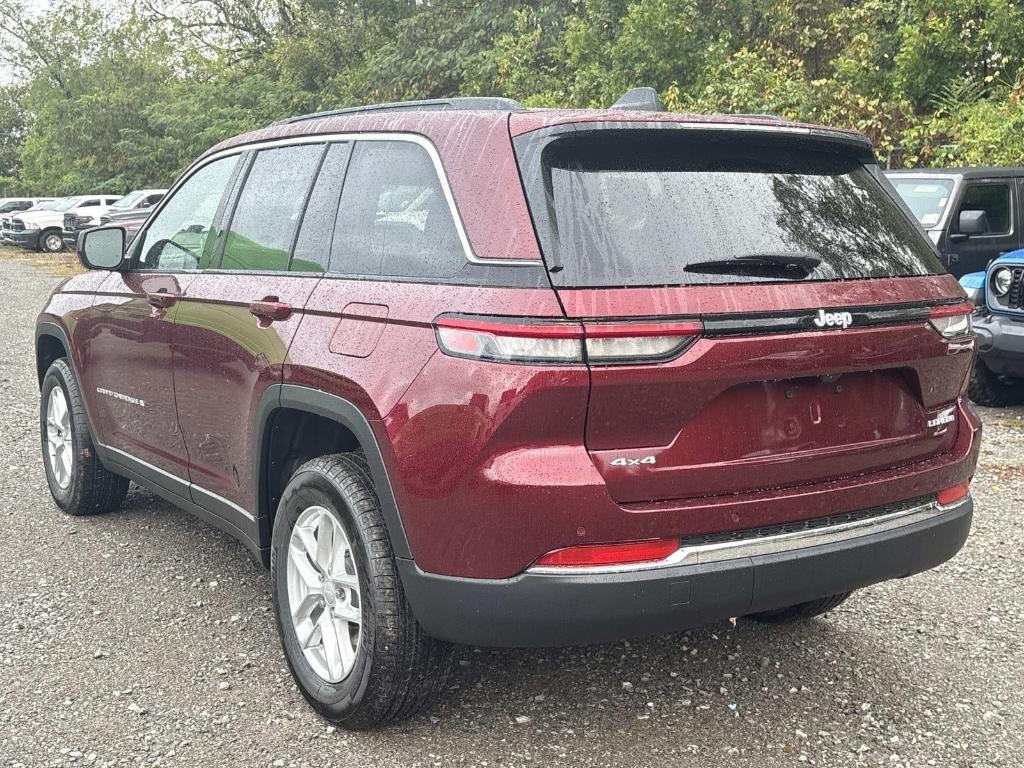 new 2025 Jeep Grand Cherokee car, priced at $40,150