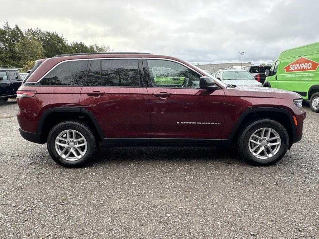 new 2025 Jeep Grand Cherokee car, priced at $40,150